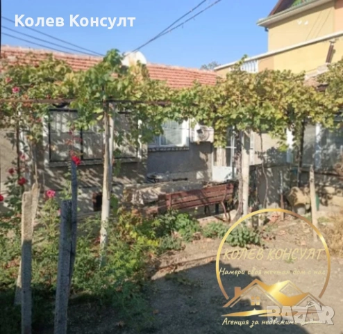 Къща гр.Чирпан, снимка 4 - Къщи - 54801672