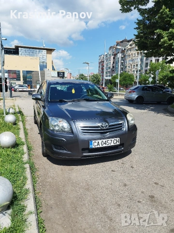 Продавам Тойота Авенсис, 1.6 i, АГУ, снимка 10 - Автомобили и джипове - 55247978