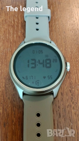 Смарт часовник Ticwatch pro 5 , снимка 2 - Смарт часовници - 54378131