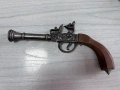 Декоративен пистолет №8122, снимка 1