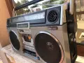 радиокасетофон TOSHIBA RT-8900S BOMBEAT 15, снимка 2