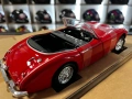MAISTO метален колекционерски модел количка AUSTIN HEALEY 3000 1961 1:18 88.01 лв. / 45 €, снимка 3
