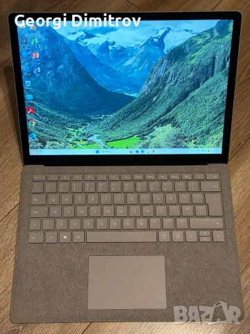 Microsoft Surface Laptop 2 i5-8250U/8RAM/128SSD
