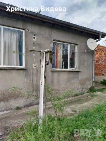 На 1 етаж с допълнителни постройки, снимка 6 - Къщи - 54368812