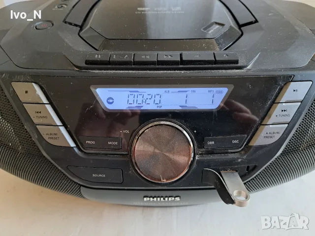 Philips AZ 3856 /FM радио /CD/ MP3/ USB/ AUX., снимка 2 - Радиокасетофони, транзистори - 55613120