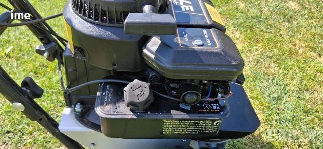 Бензинова палцова косачка - акме. НОМЕР 44. Briggs&Stratton. Четиритактов двигател. 3.5 кс..., снимка 4 - Градинска техника - 54769335