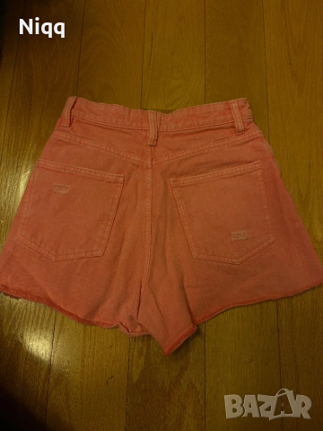Дънкови къси панталонки, снимка 3 - Дънки - 54000536