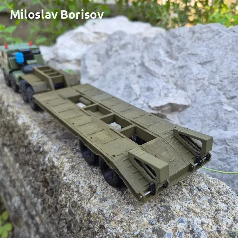 TATRA 813 8x8 + ремарке в мащаб 1:43, снимка 10 - Колекции - 55341481