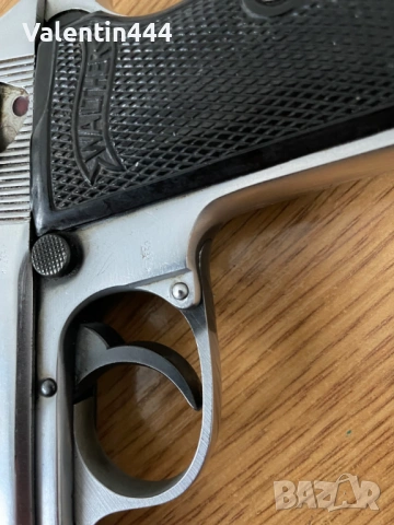 ПИСТОЛЕТ "ВАЛТЕР ПП", кал. 7,65мм  - ДЕАКТИВИРАН/ОБЕЗОПАСЕН., снимка 3 - Бойно оръжие - 54023257