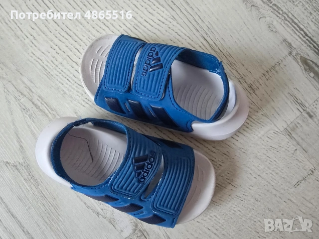Сандали adidas , снимка 2 - Детски сандали и чехли - 55074835