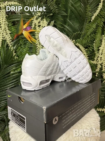 !НОВИ! Nike Air Max 95 | Triple White | + КУТИЯ, снимка 6 - Маратонки - 54167426