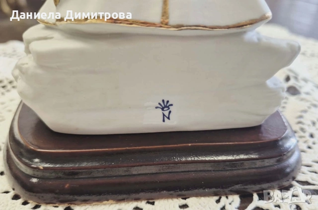 Порцеланова фигура, Capodimonte, снимка 6 - Статуетки - 54176061