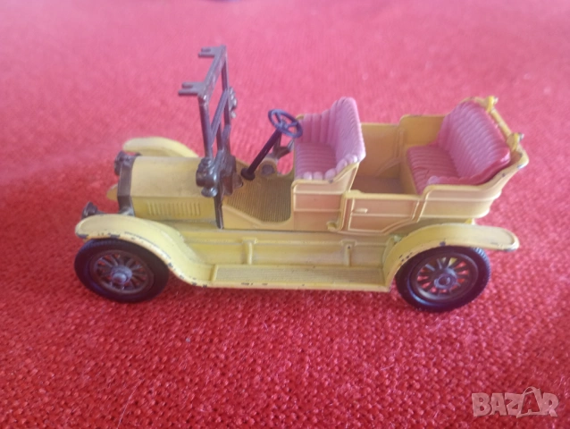 1/43 MATCHBOX SPYKER 1904 КОЛИЧКА PEUGEOT РЕТРО МОДЕЛ, снимка 2 - Колекции - 54087306