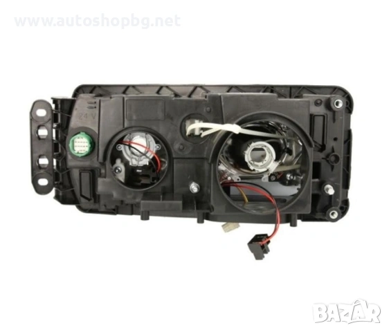 Фар за Iveco Stralis (2013+) – ляв и десен H7 LED DRL 24V, снимка 2 - Части - 54224714