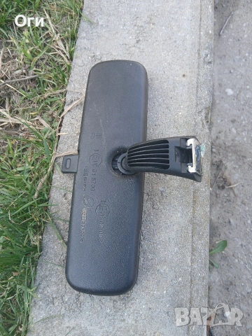 Вътрешно огледало за Тойота Ярис 05-12г., снимка 2 - Части - 54042689