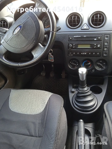Форд фиеста 1.4 tdci, снимка 6 - Автомобили и джипове - 54090501