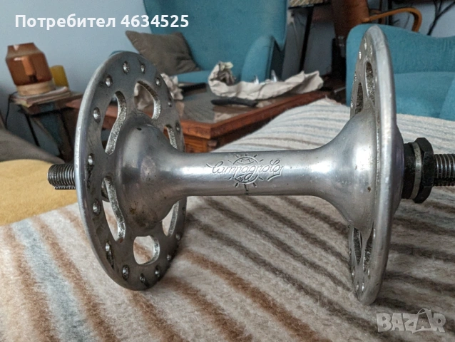 Ретро Пистова Предна Главина Campagnolo Nuovo/Super Record, снимка 2 - Части за велосипеди - 54587859