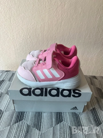Детски оригинални маратонки adidas