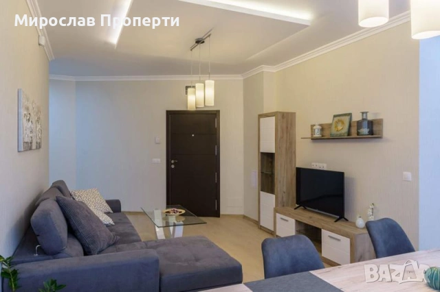 Продаваме Четиристаен апартамент в Хаджи Димирър, снимка 6 - Апартаменти - 55191664