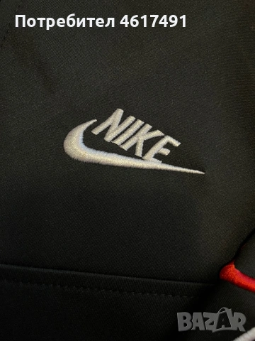 Спортен екип NIKE, снимка 4 - Спортни дрехи, екипи - 54257604