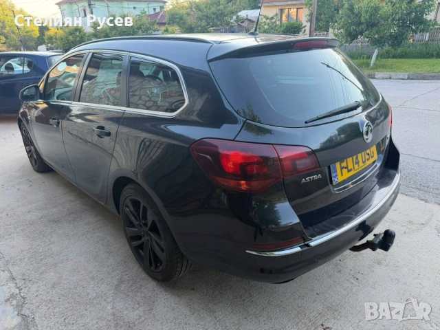 Opel Astra 1.7 CDTI 128кс климатик / дясна дирекция - цена 4693,99 лв или 2400 евро моля БЕЗ бартери, снимка 17 - Автомобили и джипове - 54597864