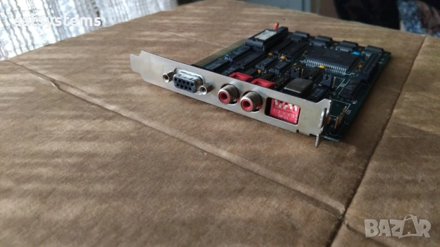 Ретро видео карта PC Chips G3101 (Paradise PEGA 1A ) 256KB 8-bit ISA, снимка 3 - Видеокарти - 54009711