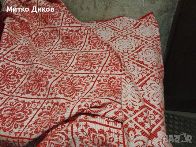 Карамелена ръчно тъкана нова от соца  вълнена покривка от стан 122х122см, снимка 3 - Покривки за маси - 54822411