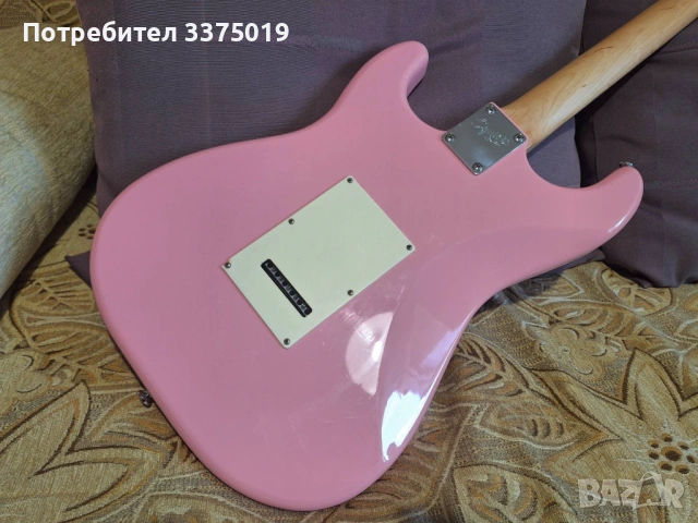 Ел.китара за момиче, снимка 5 - Китари - 54662633
