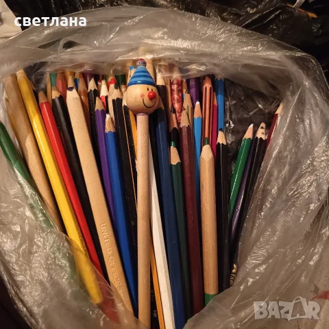 1. Химикали рекламни. 2 химикали пишещи. 3. цветни моливи 4.фулмастри 5.четки за рисуване и палитри, снимка 5 - Колекции - 38767197