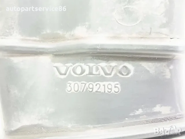Всмукателен въздуховод / маркуч за входящ въздух за Volvo XC60 2.4 TDI (2011) 30792195 OEM, снимка 3 - Части - 55655756