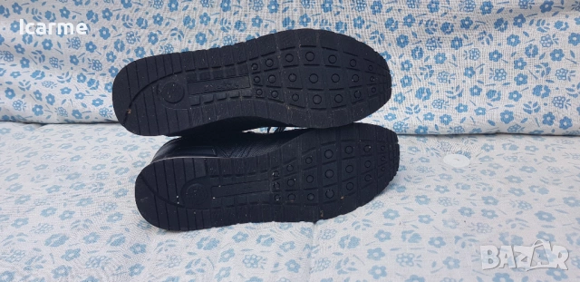 Оригинални маратонки Ellesse, снимка 4 - Маратонки - 54387410