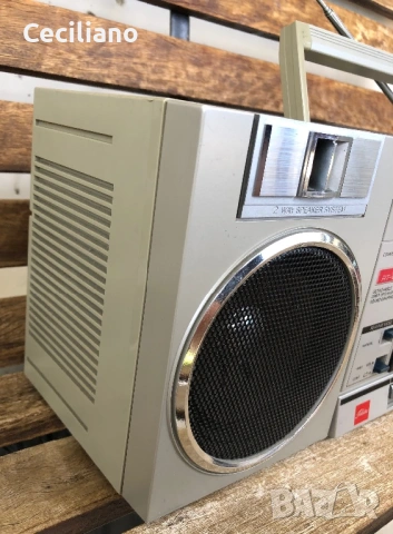 Радиокасетофон Toshiba RT-SX4 Boombox, снимка 7 - Радиокасетофони, транзистори - 54721591