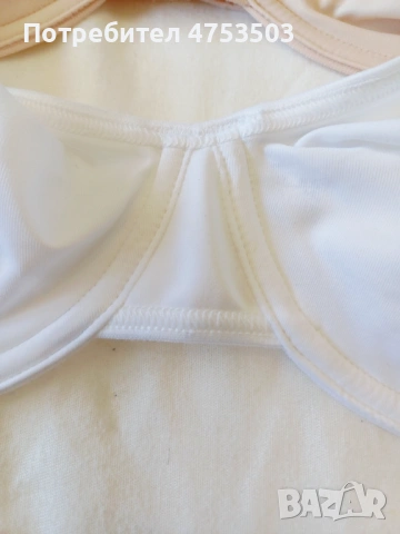 Сутиени Triumph  80 B, снимка 8 - Бельо - 54338915