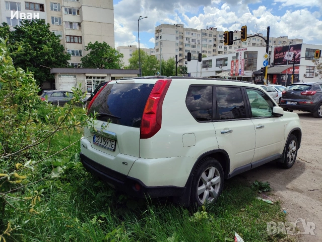 Nissan X-Trail T31, снимка 4 - Автомобили и джипове - 54671839