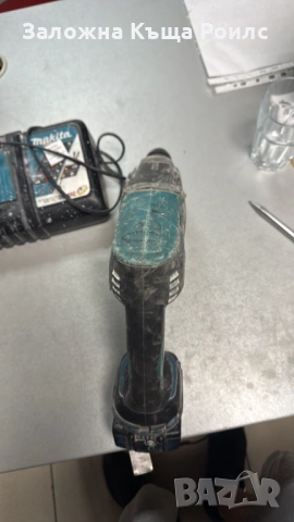  Акумулаторен перфоратор Makita DHR202 (Комплект с батерия 3.0Ah и зарядно DC18RC), снимка 3 - Други инструменти - 54837895