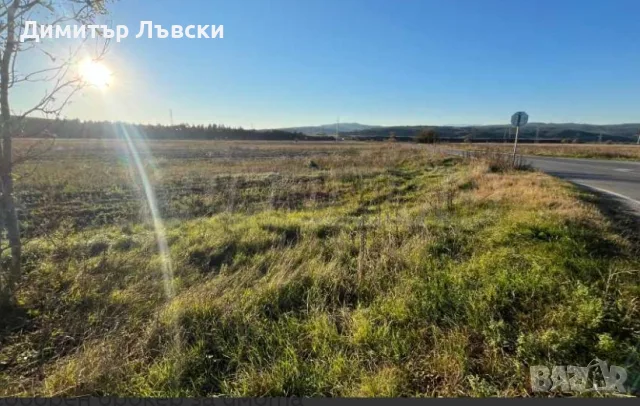Уникален парцел за инвестиция, разположен на международен път I-82 София-Самоков-Боровец, снимка 4 - Парцели - 55482538