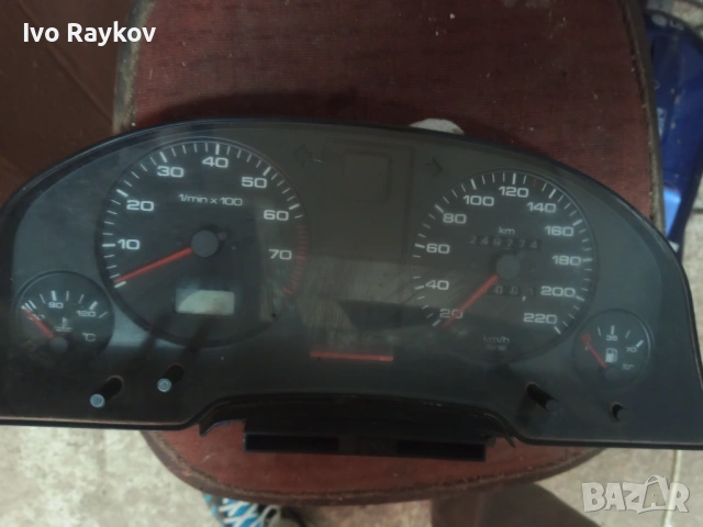 Километраж за Audi 80 893919033BQ 88311113 VDO, снимка 2 - Части - 54646865