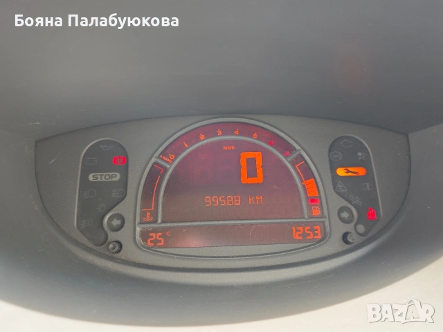 Renault Modus 1.2 -2010 година, снимка 9 - Автомобили и джипове - 54704448