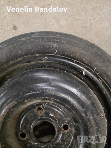 Резервна гума Michelin, снимка 3 - Гуми и джанти - 54777573