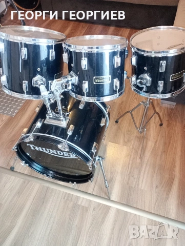 Продавам барабани,(тъпанчета) и стойки, снимка 3 - Ударни инструменти - 54195481