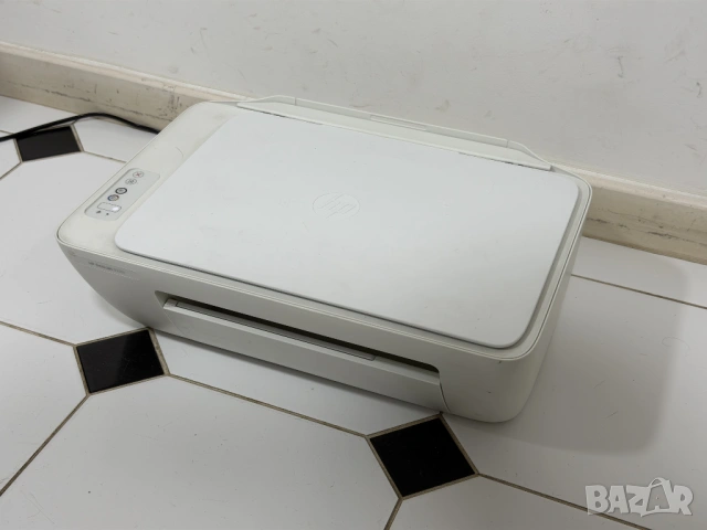 HP DeskJet 2320 мастиленоструен принтер/скенер, снимка 2 - Принтери, копири, скенери - 54610371