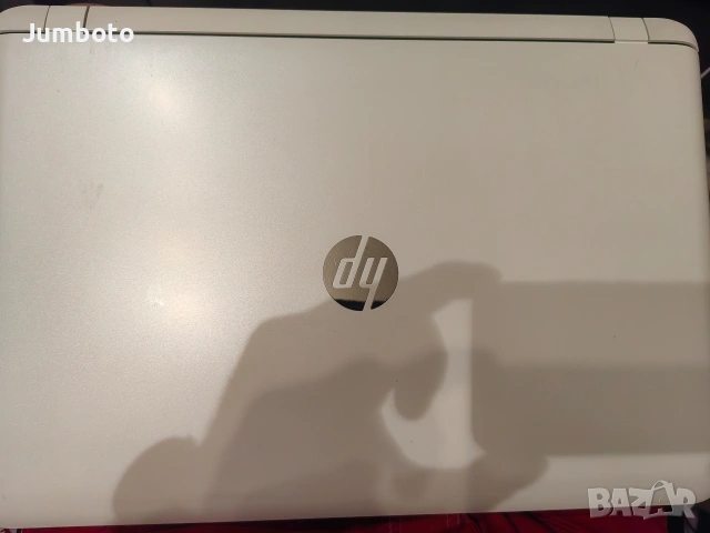 Бял Лаптоп HP pavilion 17 g124nz I3/256SSD, снимка 2 - Лаптопи за дома - 54905639