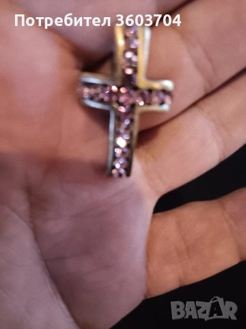 кръстче винтидж, снимка 3 - Колиета, медальони, синджири - 54366719