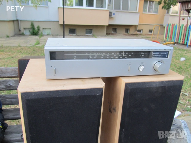 Stereo Tuner SANYO JT 20L 15 , снимка 2 - Ресийвъри, усилватели, смесителни пултове - 55081386