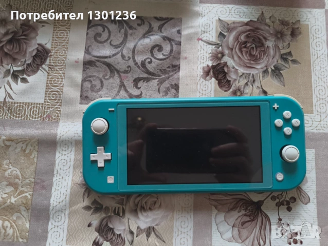 Nintendo Switch LITE + 128 gb Micro SD карта и 6 игри, снимка 2 - Nintendo конзоли - 54809794