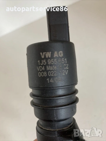 Помпа за резервоар за миене за Volkswagen Phaeton 3.0 Tdi (2008) 1J5955651, снимка 2 - Части - 54191135