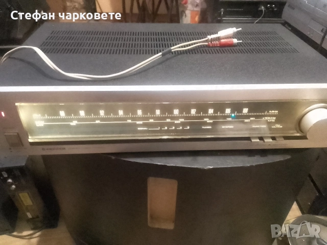 Радио тунер Pioneer , снимка 2 - Ресийвъри, усилватели, смесителни пултове - 54758737