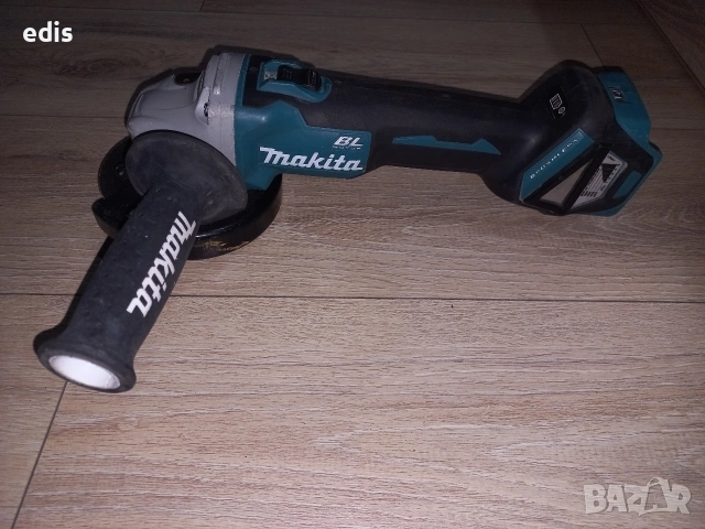 Ъглошлайф makita dga511