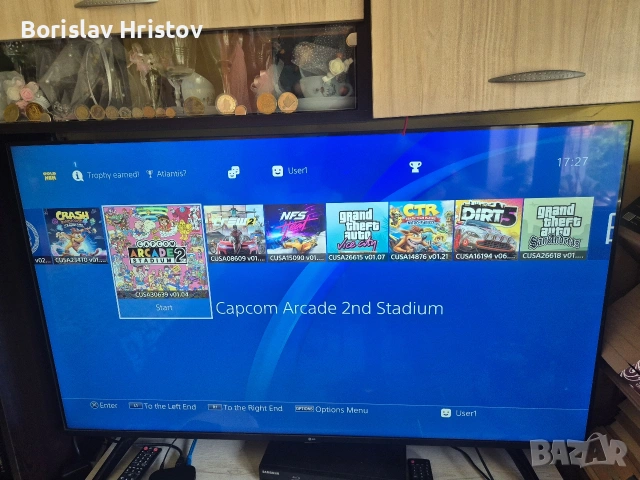 ​🚀 PlayStation 4 Pro 1TB (Джейлбрейк / GoldHEN) + 2 Джойстика & Зарядно, снимка 4 - PlayStation конзоли - 54691331