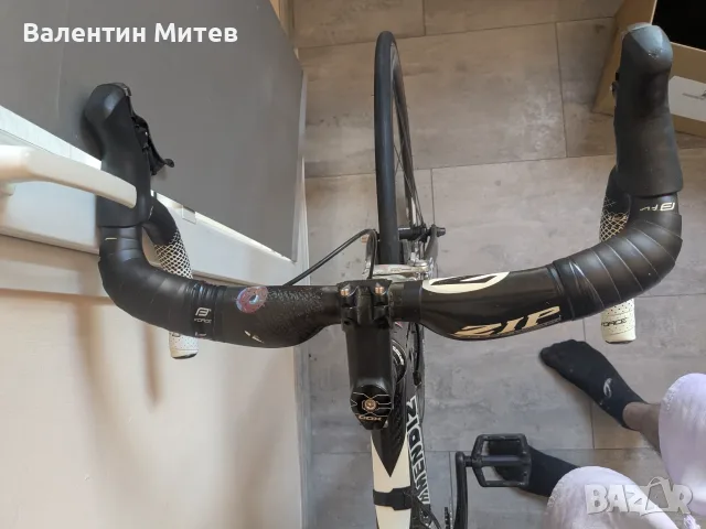 Карбонов аеро шосеен велосипед Mendiz Radius – Размер M / SRAM S40 / Tiagra 2x10, снимка 3 - Велосипеди - 55563498
